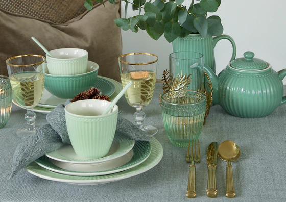 Greengate Water  / Wasserglas Alice pale green