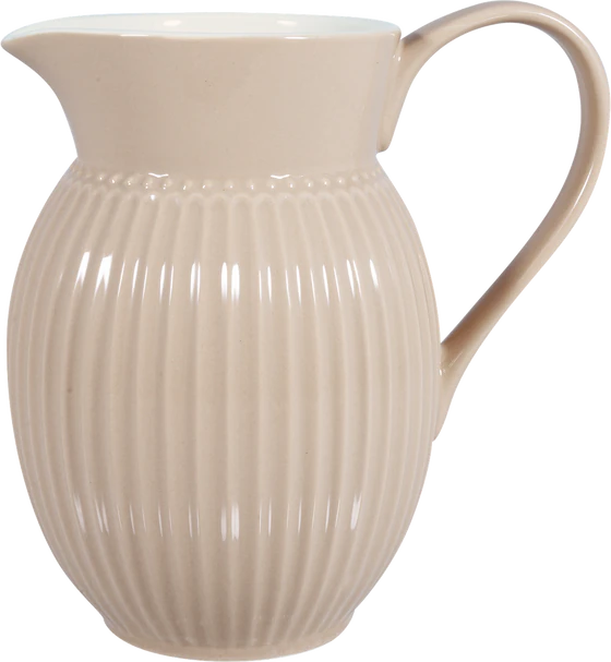 Greengate Jug Alice | Zeitlose Kanne in Creamy Fudge | Hochwertiger Keramikkrug