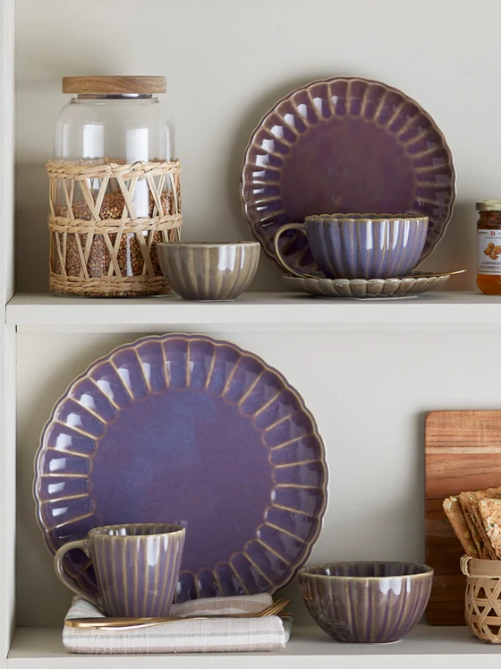 Bloomingville Latina Becher – Zeitloser Steinzeug-Becher in Lila / Purple