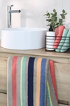 Cawö Handtuch Play 6243-12 Multicolor – Wende-Handtuch mit Blockstreifen aus 100 % Baumwolle
