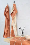 Cawö Handtuch Atelier 6239-33 Kupfer – Edles Wende-Handtuch mit floralem Muster aus 100 % Baumwolle