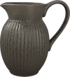 Greengate Alice Krug in Olive Green – Hochwertiger 1,5 Liter Porzellan-Krug