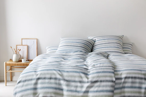 Elegante Bliss-Bettwäsche Aqua: Kühl, weich & allergikerfreundlich