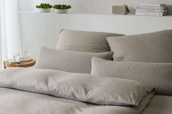 Elegante Solid Stripe Bettwäsche Sand - Weich, Allergikerfreundlich