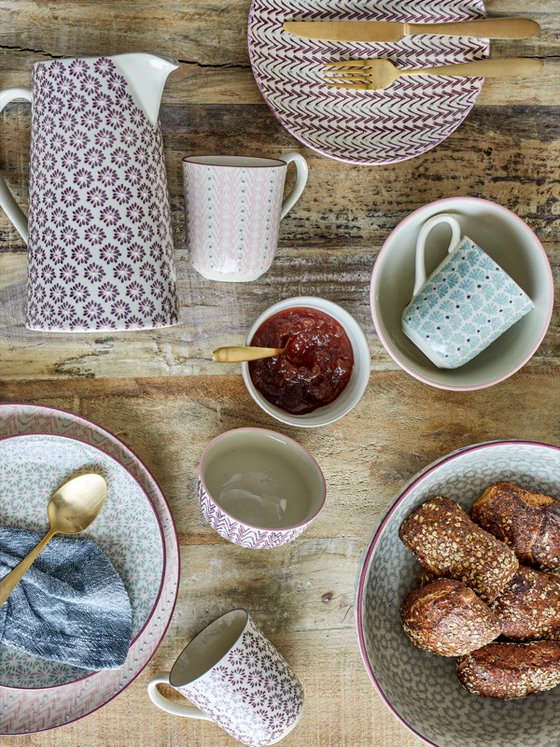 Trinkbecher Steinzeug Bloomingville Maya Violett – Unikat Design