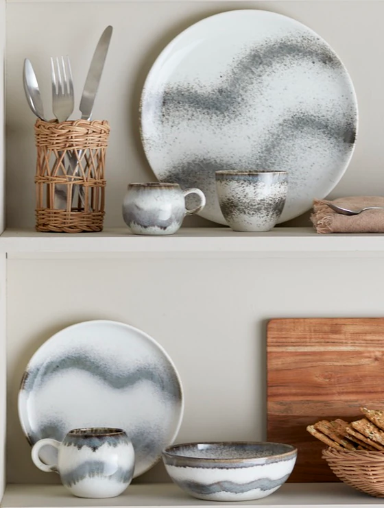 Kaffeetasse Steingut Bloomingville Paula Grau – Handglasiert