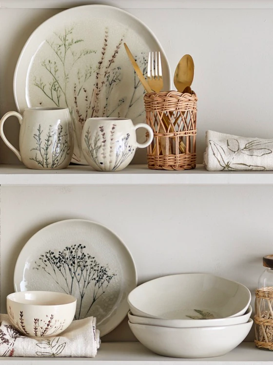 Geschirrset Steingut Bloomingville Bea Natur – Einzigartiges Design