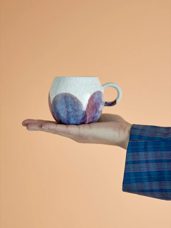 Steingut-Kaffeetasse Bloomingville Paula Braun Unikat 350ml