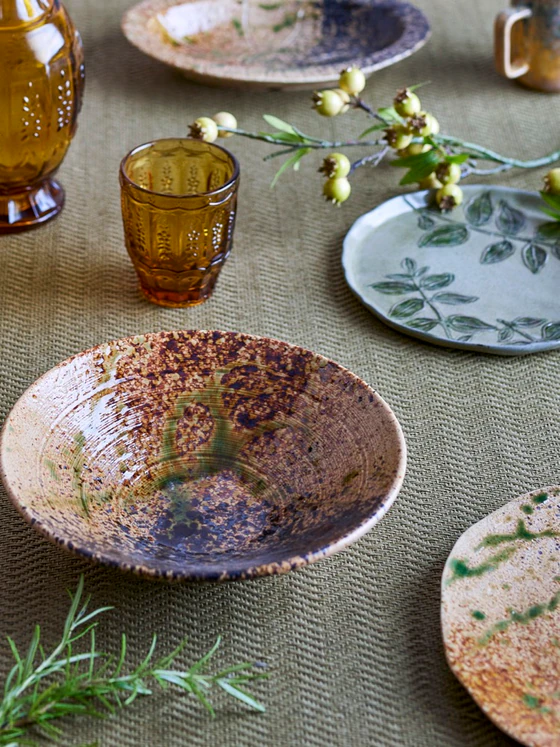Servierplatte Steingut Schwarz Bloomingville Larken – Unikat-Design