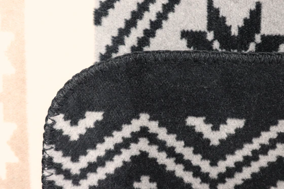 Kuscheldecke Biederlack Winter Braid Flauschig-weich 150x200
