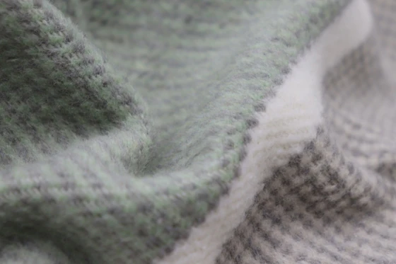 Wohndecke Baumwolle Biederlack Cotton Lines – Hautfreundlich