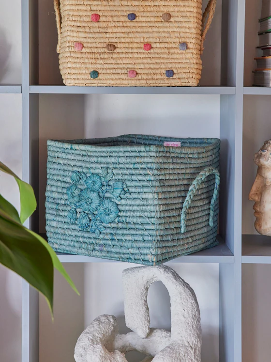 Aufbewahrungskorb Raffia Dove Blue Rice by Rice – Handgefertigt