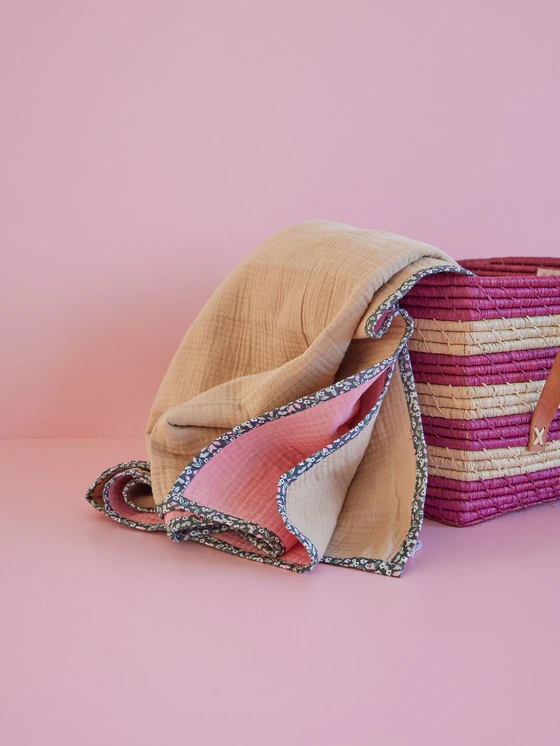 Wohndecke Baumwolle Rice by Rice Beige Rosa Crinkle-Optik