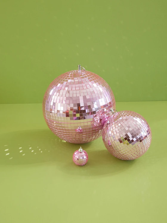 Discokugel Partyball Soft Pink Medium Rice by Rice – Handgefertigt