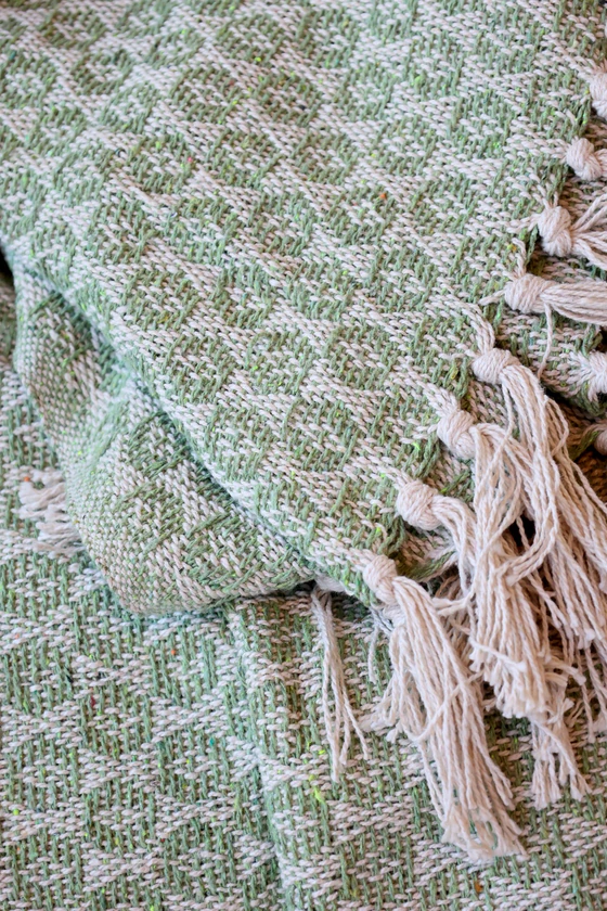 Wohndecke Chic Antique Aix Plaid Grün – Nachhaltig & Weich