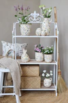 Dekoratives Keramik-Ei Chic Antique Cavaillon Creme Blumenmotiv