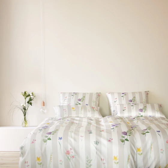 Bettwäsche-Garnitur Elegante Flowerstripe 24577 Natur Mako-Satin