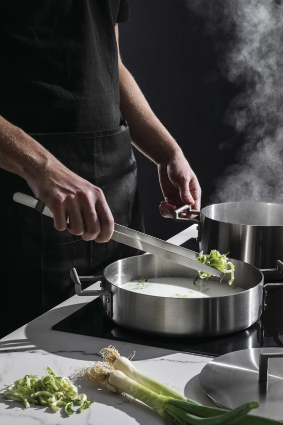 Küchenzange oder Küchenset von Alessi Serie Convivio Edelstahl mattiert