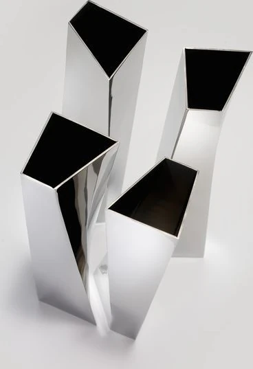 Alessi Crevasse ZH01 Vase – Edelstahl 18/10 Designvase