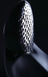 Alessi Forma ZH03 Reibe – Edelstahl 18/10 mit Melaminauflage
