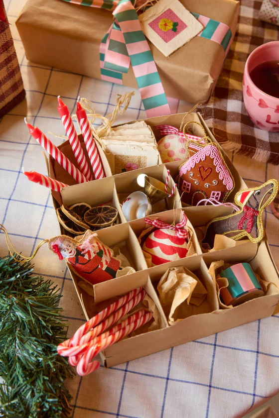 Weihnachtsanhänger Rice by Rice – Pappmaché Pink Schleife
